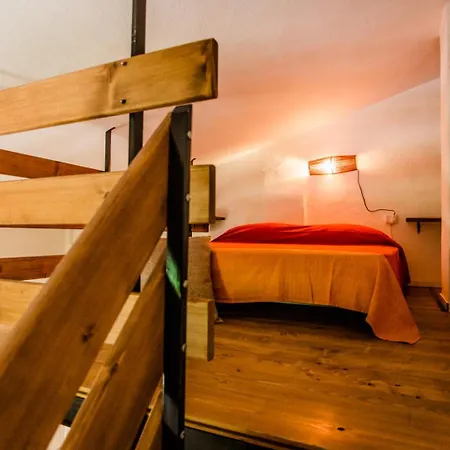 Serignano Alle Rocchette Апарт-отель 3*