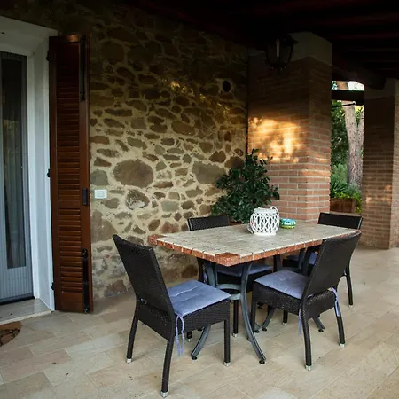 Serignano Alle Rocchette Lägenhetshotell *